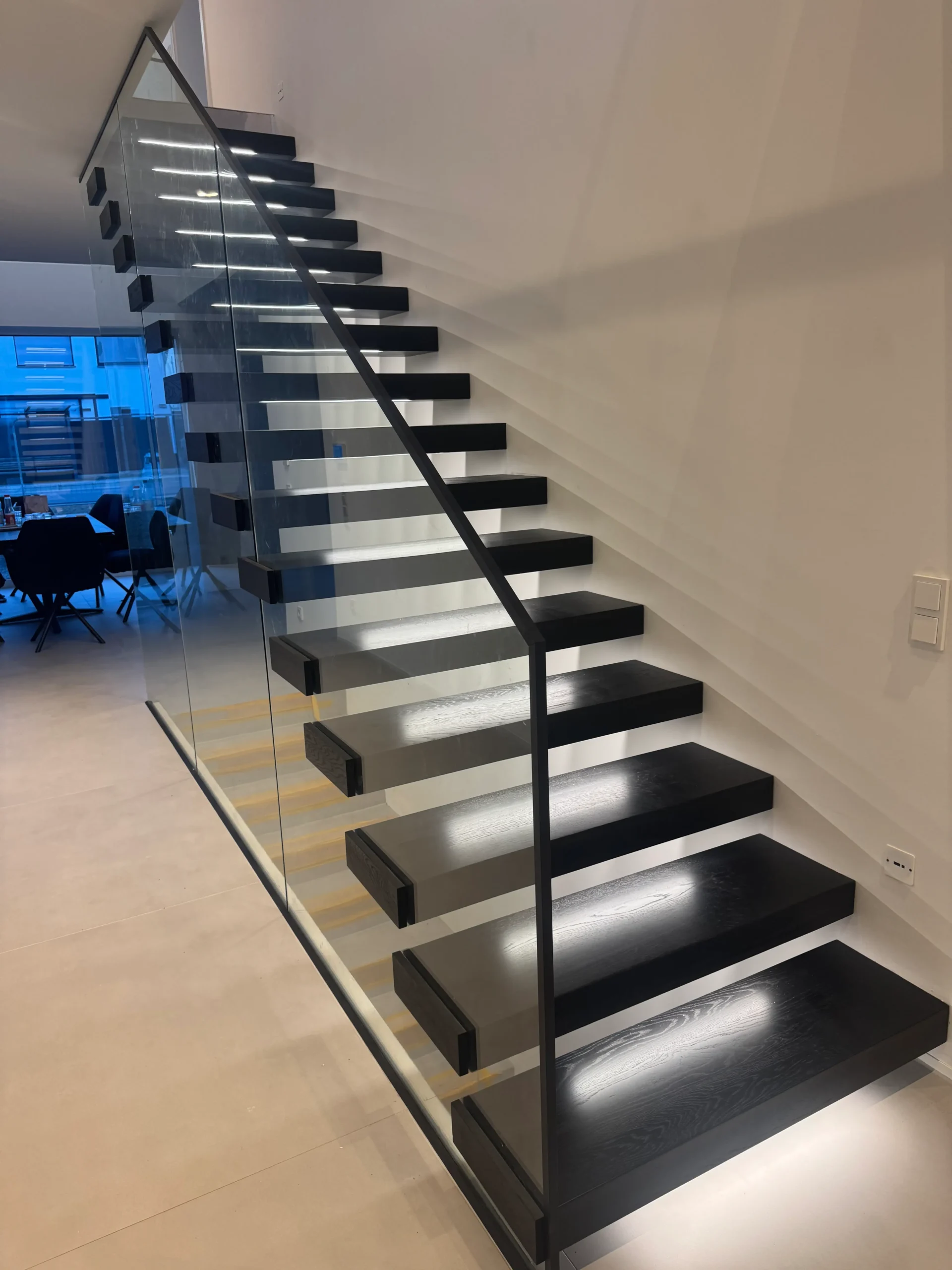 Freitragende Treppen